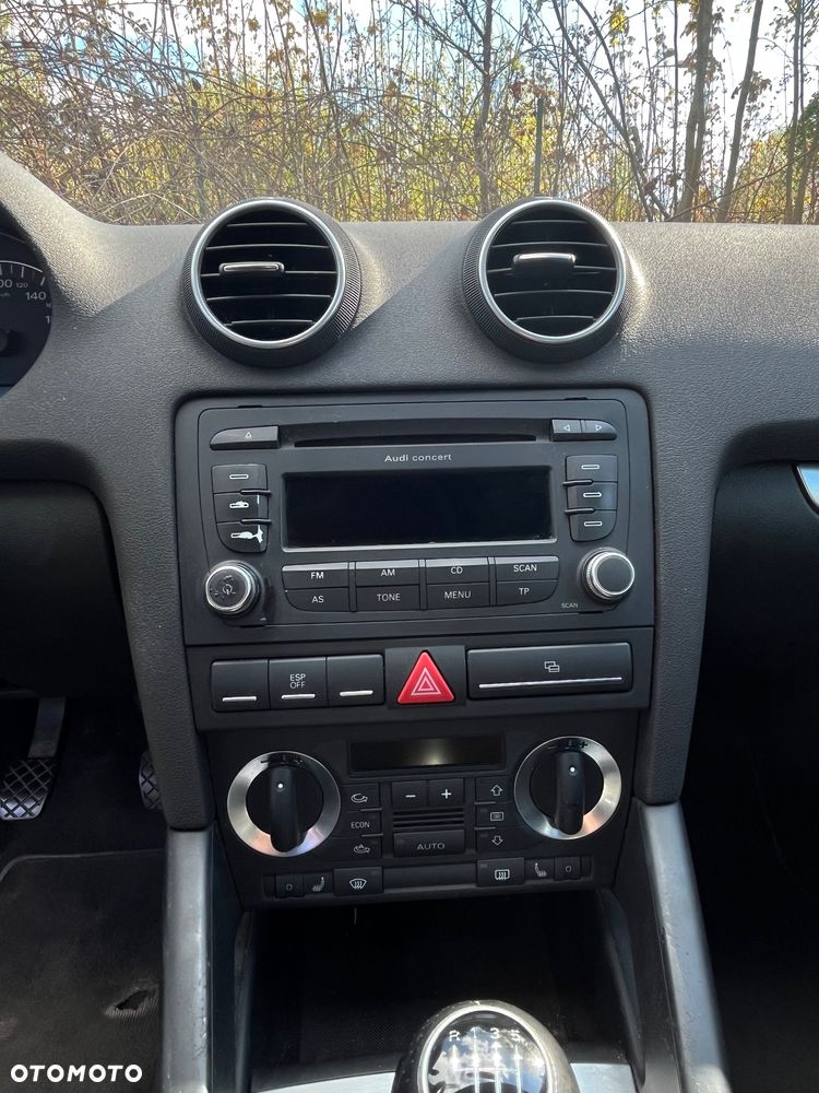 Audi A3 Sportback 2.0 TDI DPF Ambition - 15