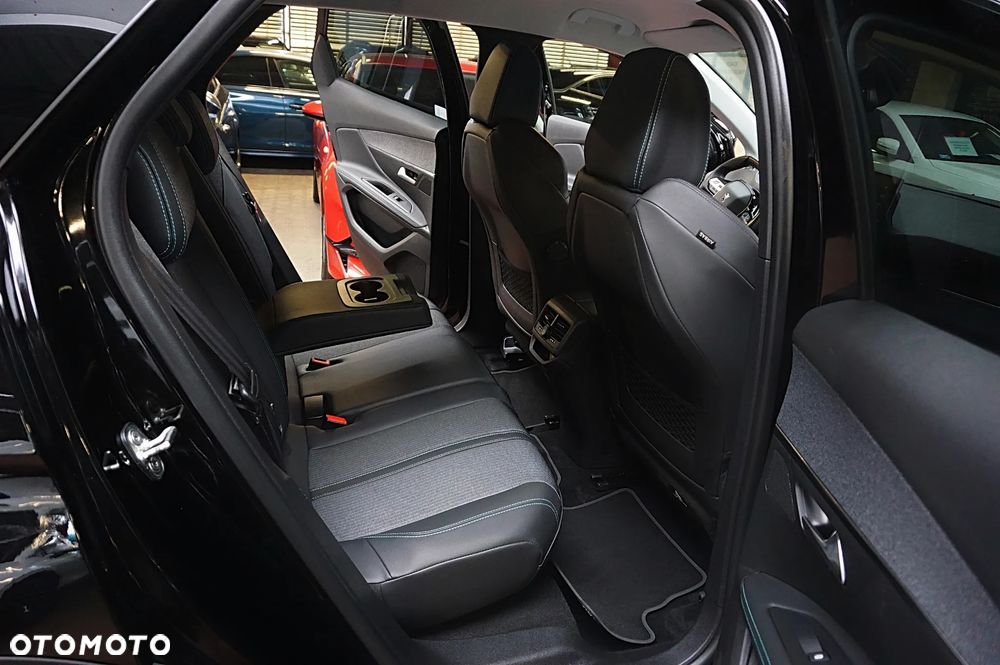 Peugeot 3008 1.2 PureTech Allure Pack S&S EAT8 - 16