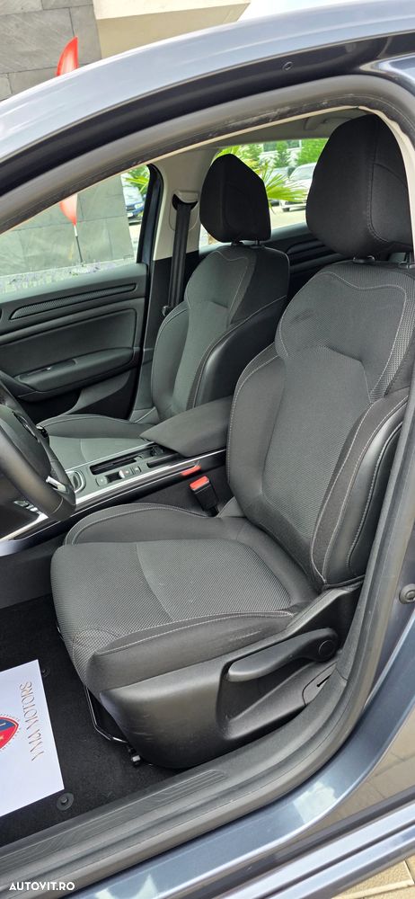 Renault Megane TCe 140 GPF Equilibre - 16
