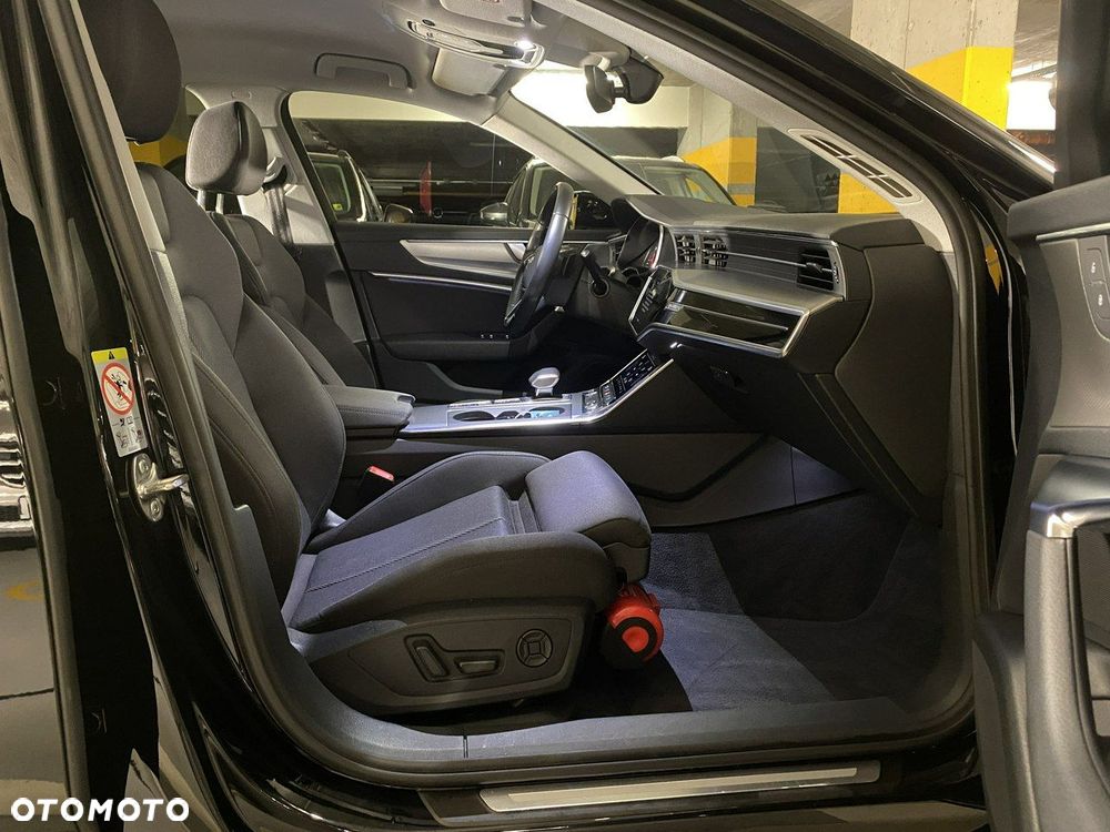 Audi A6 Avant - 13