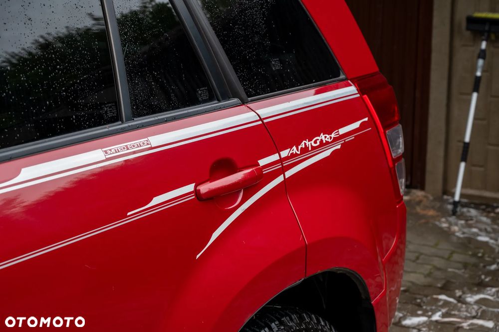 Suzuki Grand Vitara 1.9 DDiS Comfort - 26