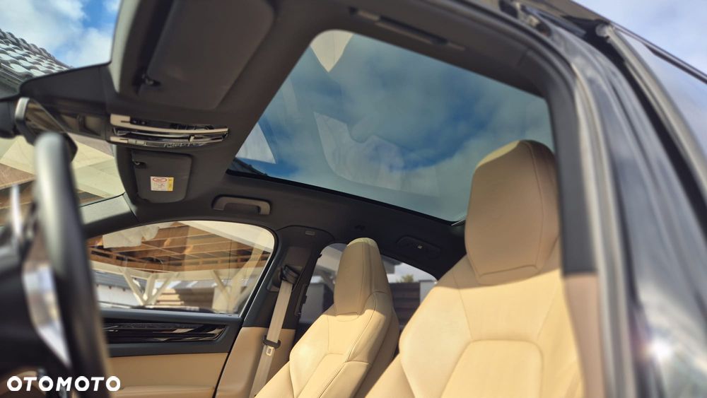 Porsche Cayenne Platinum Edition - 12