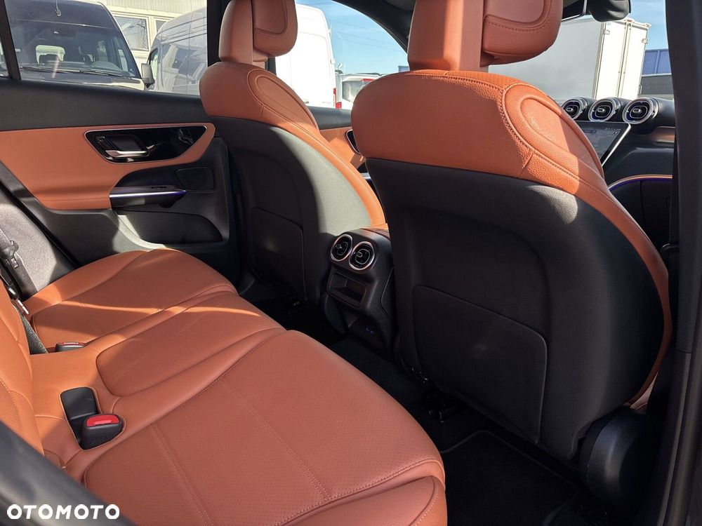 Mercedes-Benz GLC 200 d mHEV 4-Matic Avantgarde - 21