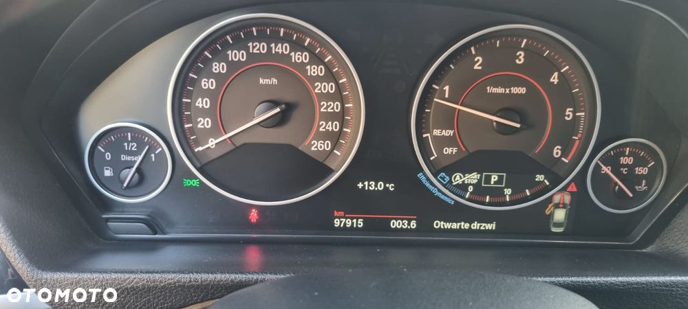 BMW Seria 3 320d xDrive Sport Line - 14