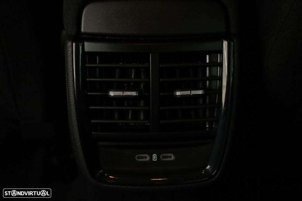 Skoda Kamiq 1.0 TSI Selection DSG - 22