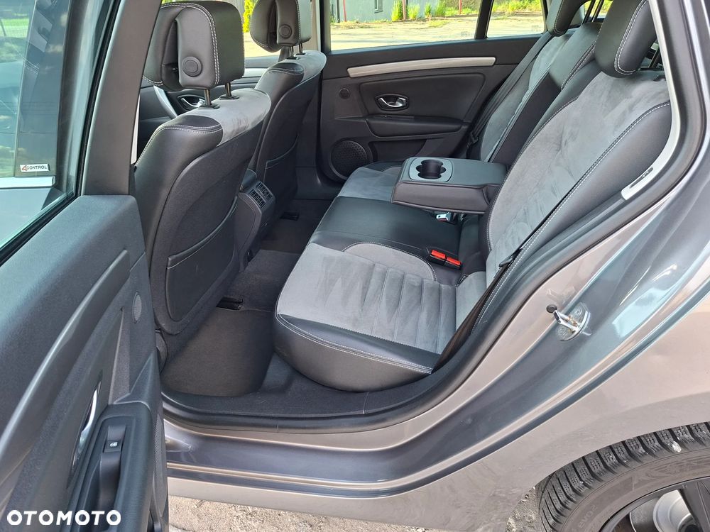 Renault Laguna ENERGY dCi 175 FAP Start & Stop GT - 16