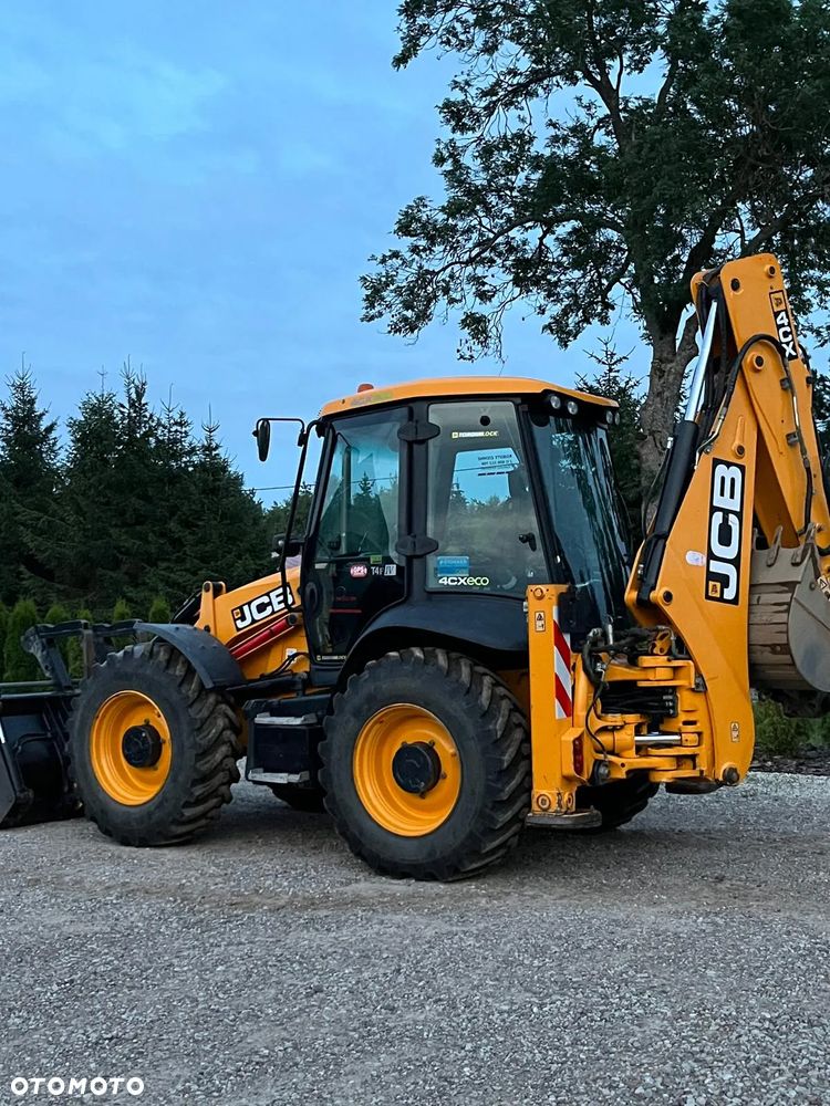 JCB 4CX - 14