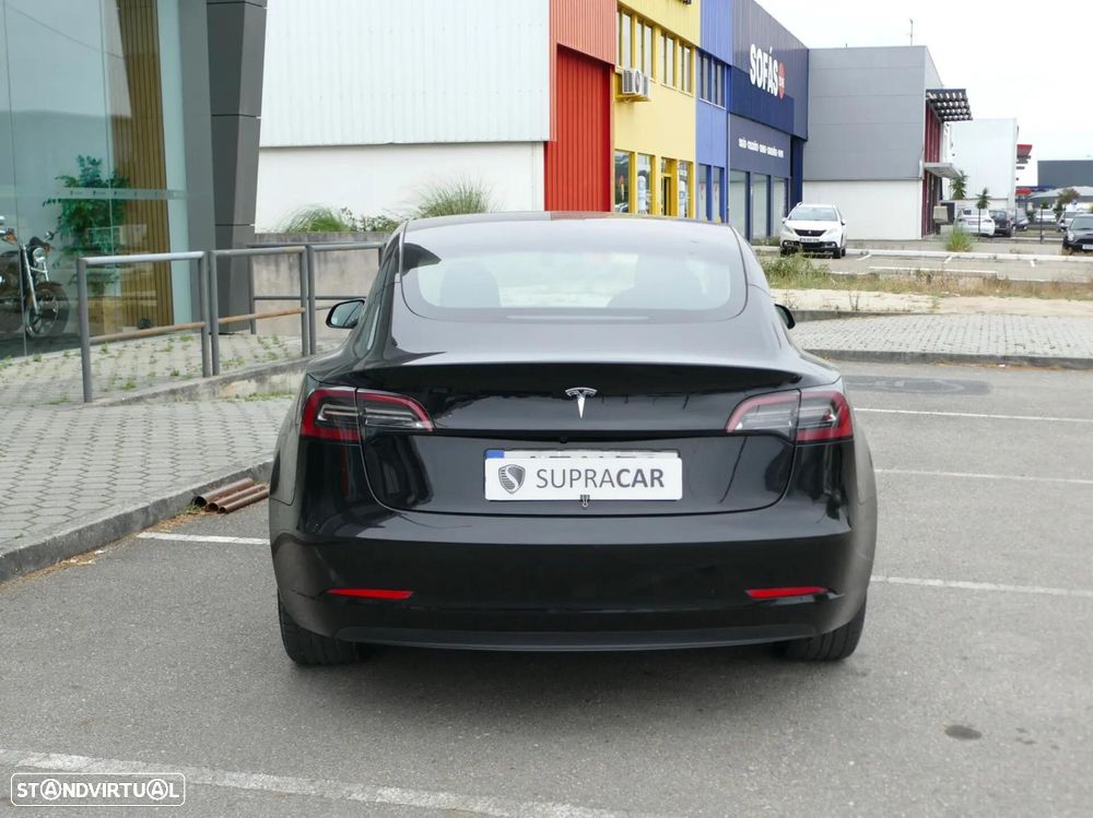 Tesla Model 3 Long Range Tração Traseira - 6