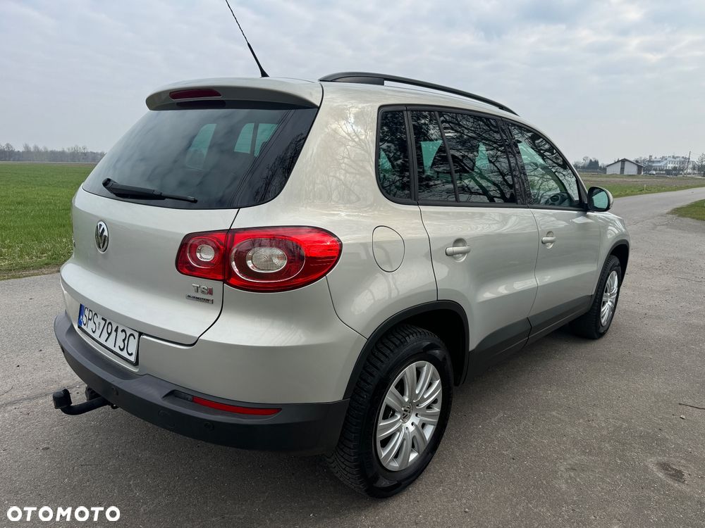 Volkswagen Tiguan 1.4 TSI BlueMotion Technology Exclusive - 3