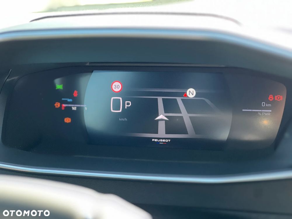 Peugeot 2008 PureTech mHEV GT e-DCS6 - 22