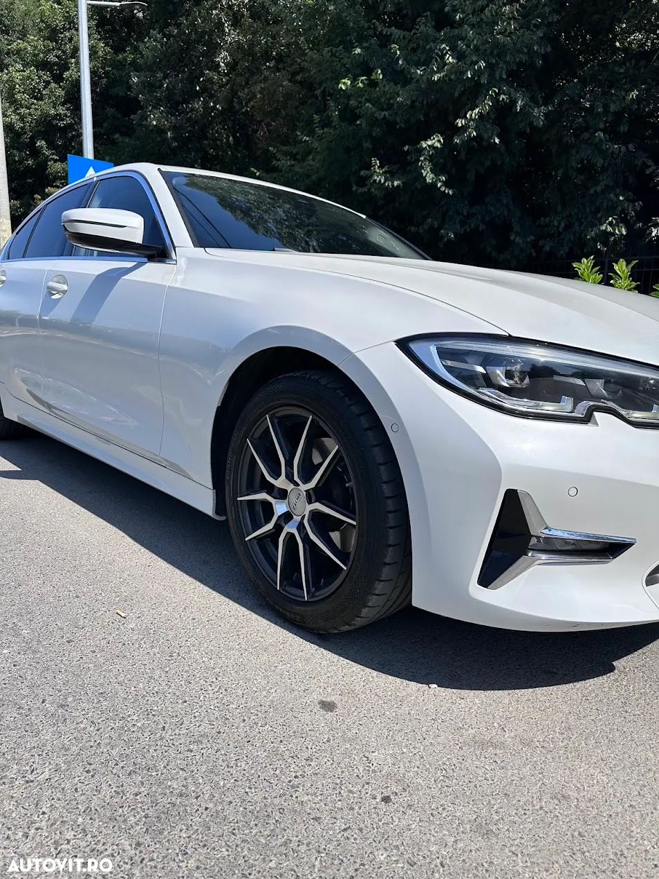 BMW Seria 3 320d AT MHEV - 24