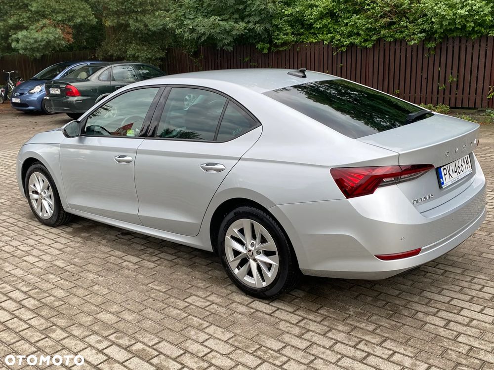 Skoda Octavia 1.5 TSI ACT Ambition - 5