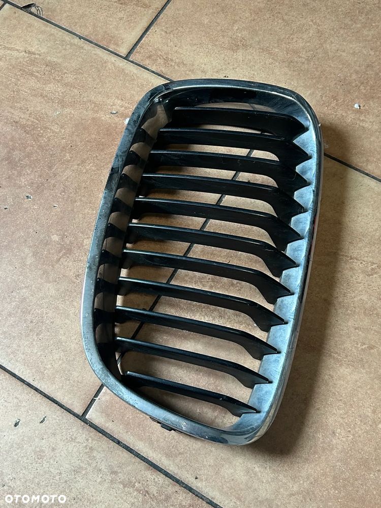 ATRAPA GRILL NERKA BMW F20 F21 LEWA 7239021