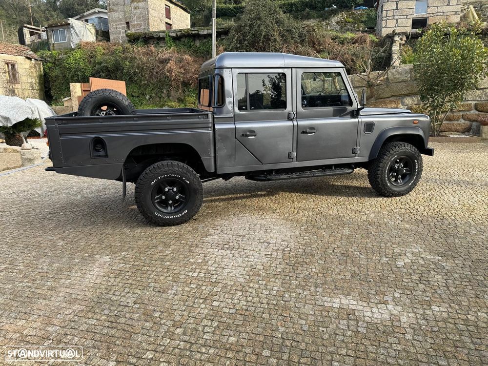 Land Rover Defender - 9