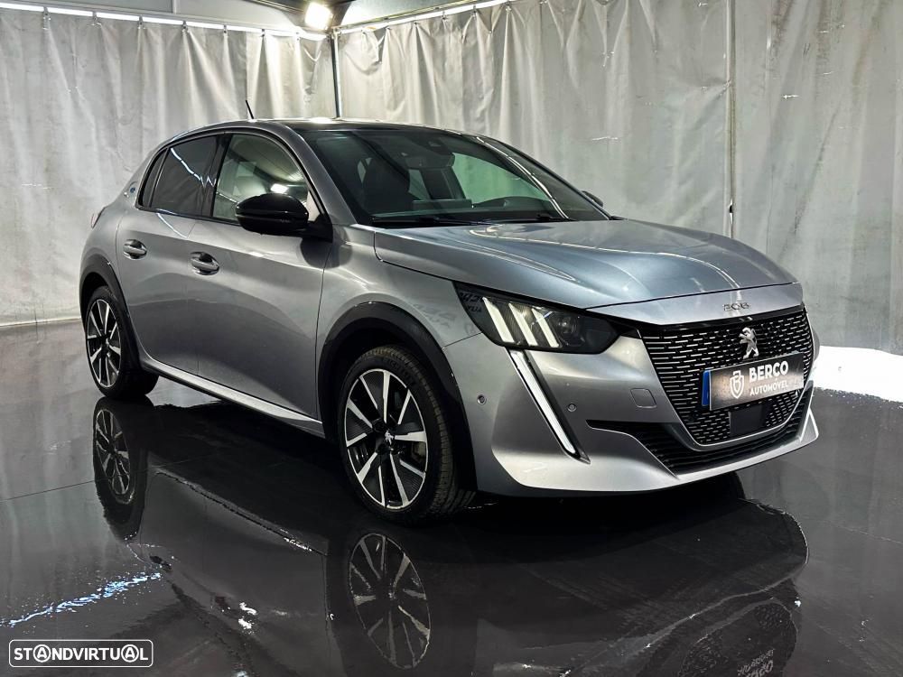 Peugeot e-208 50 kWh GT Pack - 4