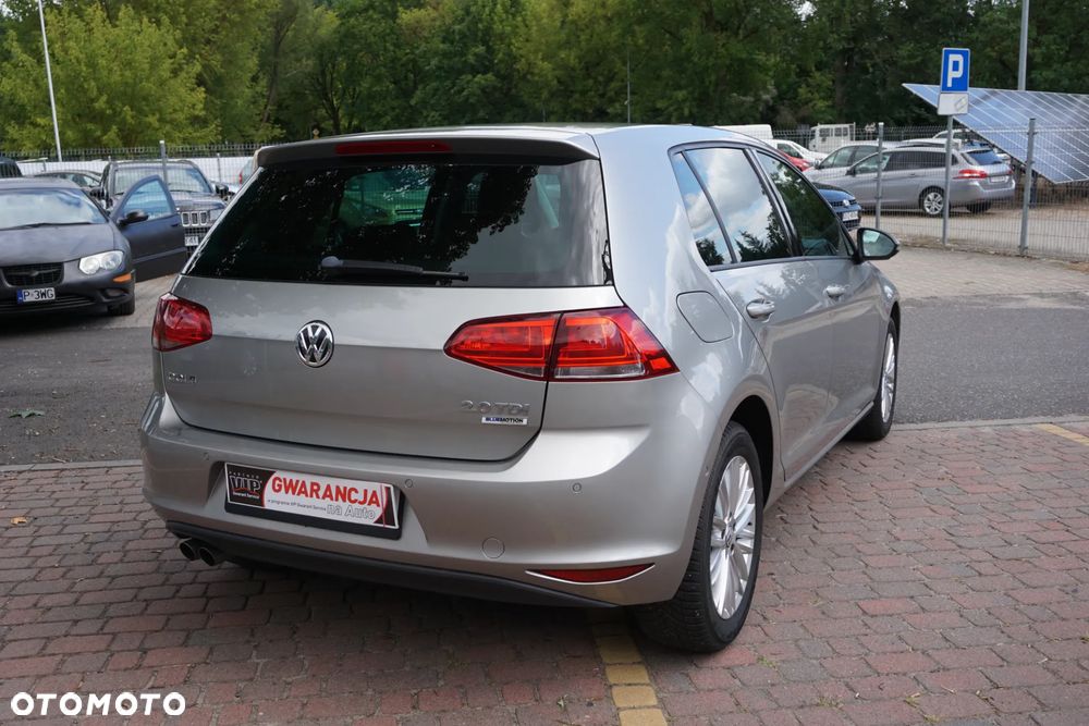 Volkswagen Golf 2.0 TDI BlueMotion Technology Cup - 3