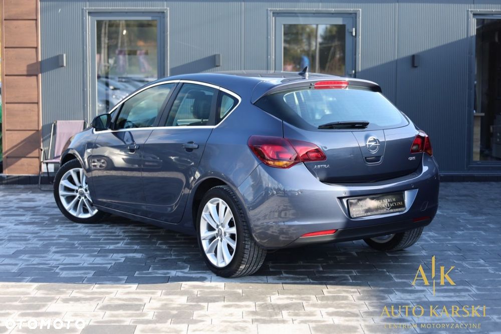 Opel Astra - 6