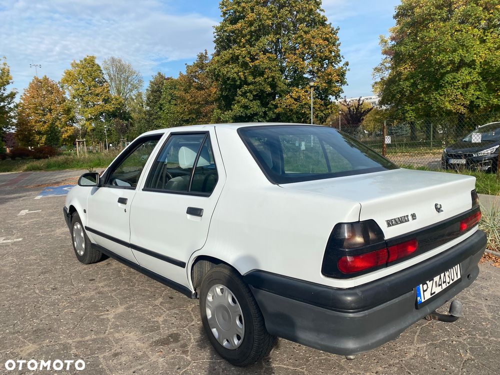 Renault 19 1993 photo 3