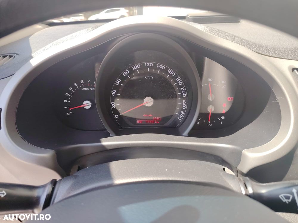 Kia Sportage - 12