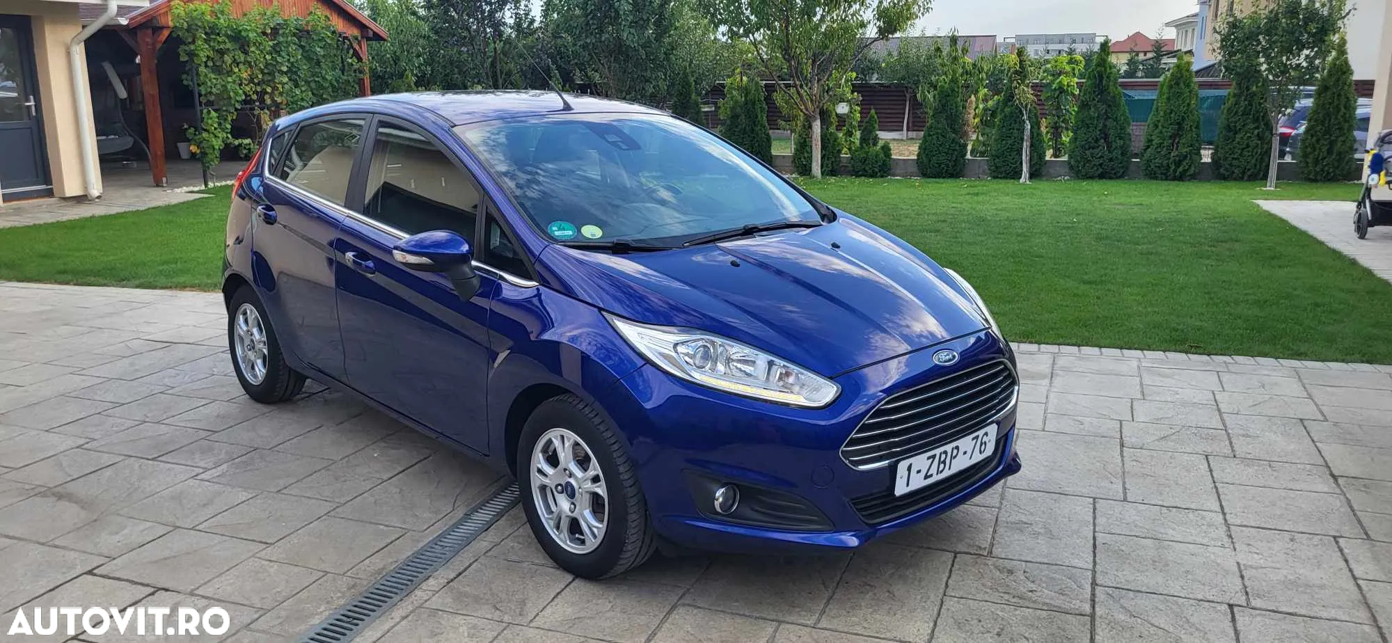 Ford Fiesta - 2