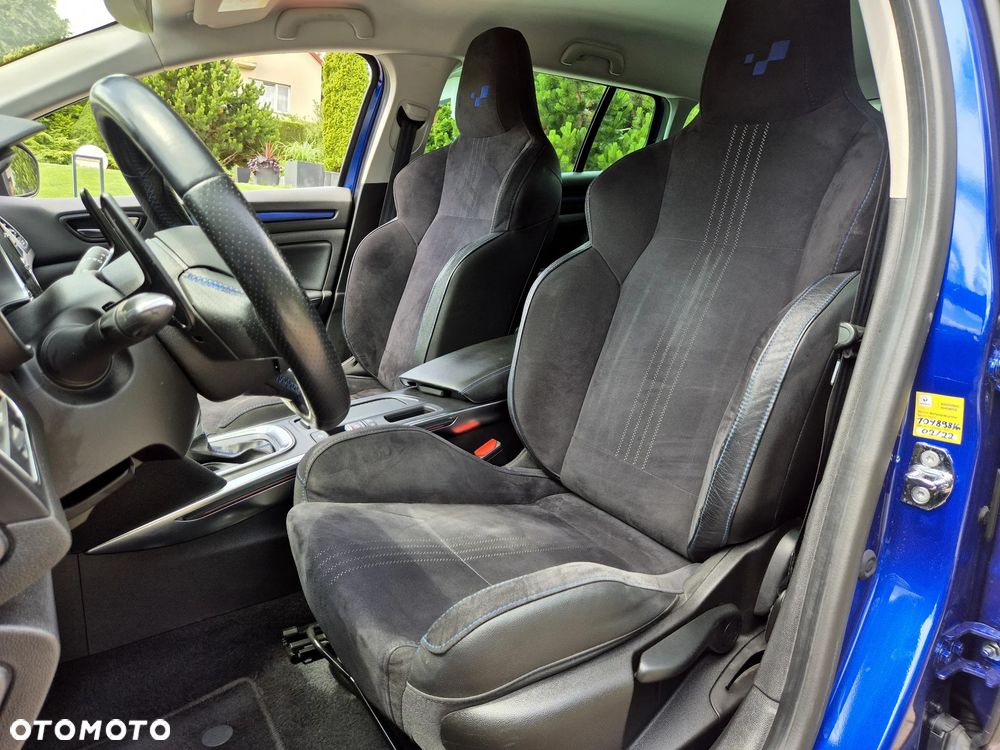 Renault Megane ENERGY TCe 205 EDC GT - 6