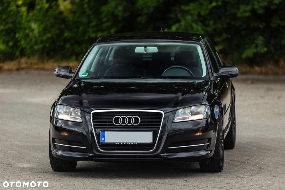 Audi A3 Sportback 2.0 TDI DPF Ambiente - 10