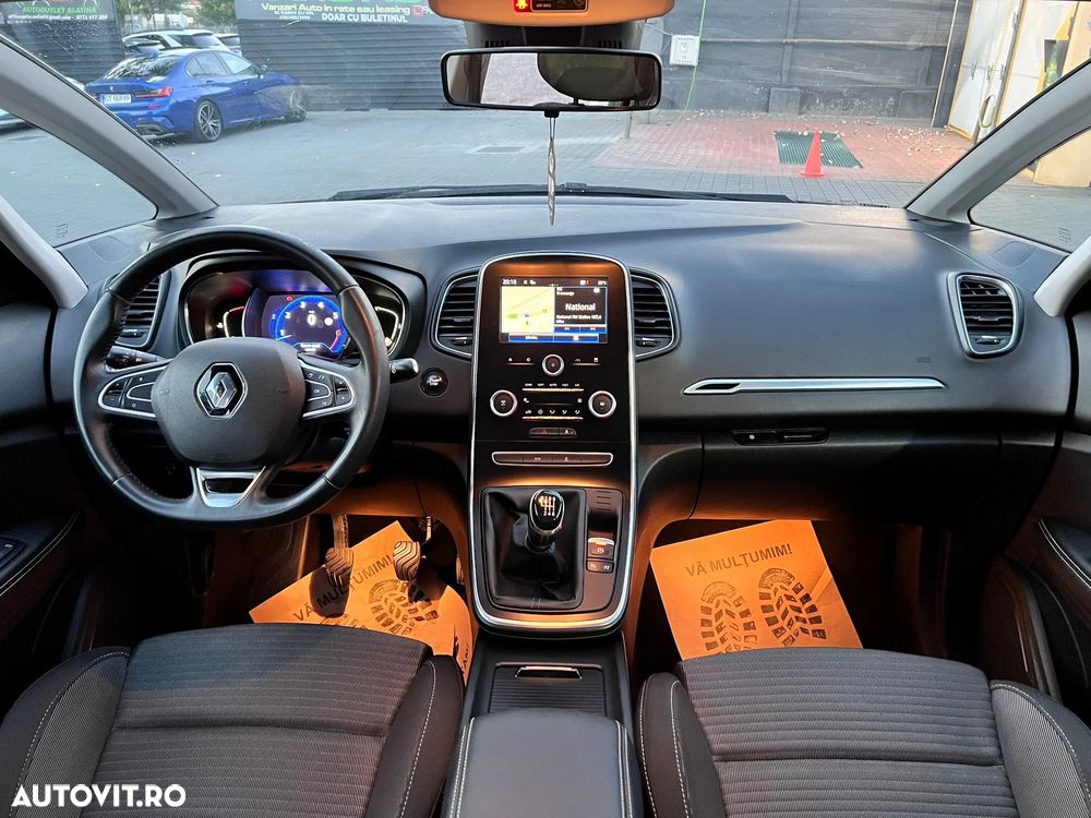 Renault Scenic - 6