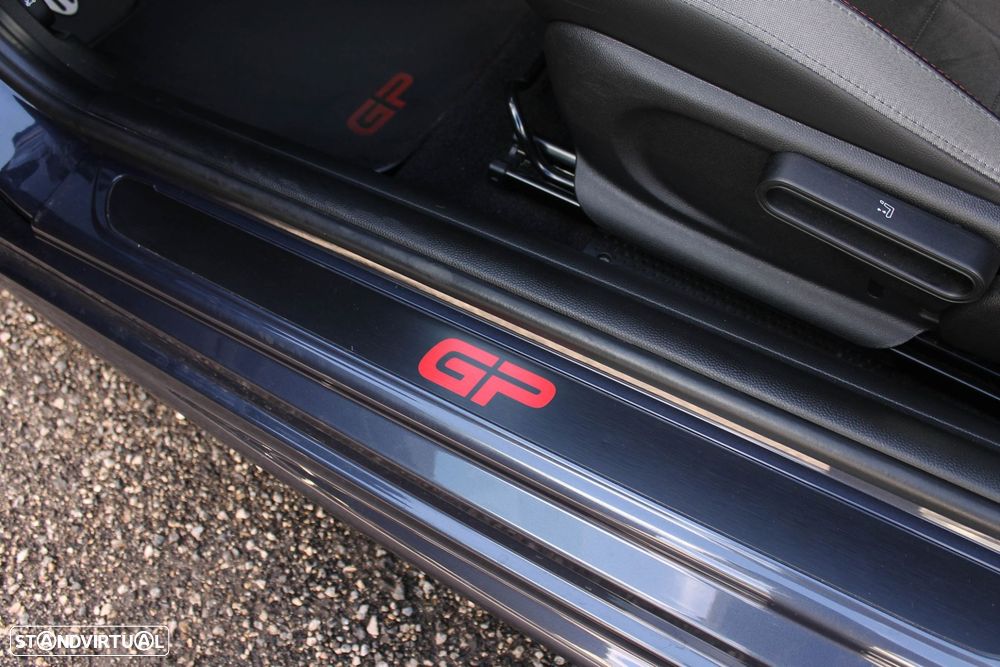 MINI 3 Portas John Cooper Works GP Aut. - 6