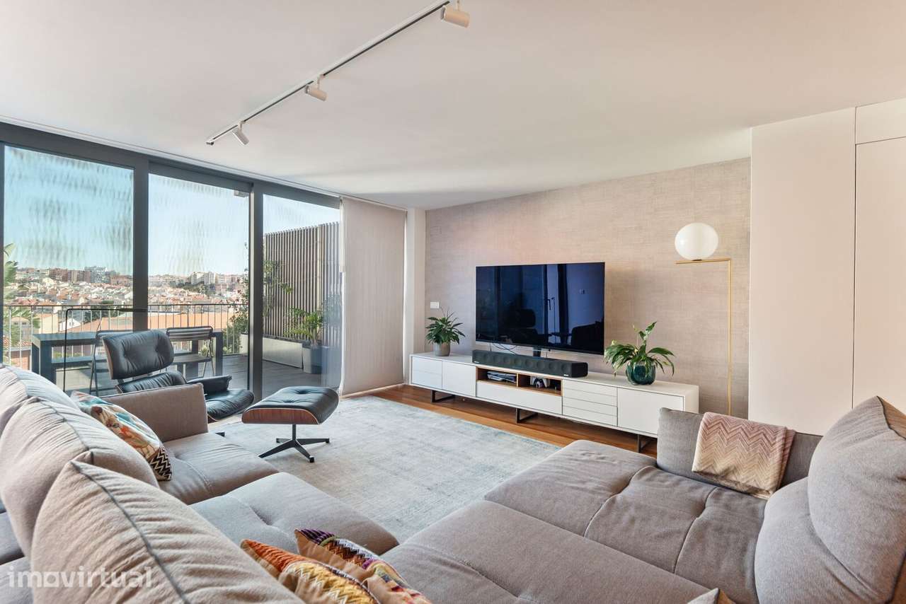Apartamento T3 com vista - Grande imagem: 2/43