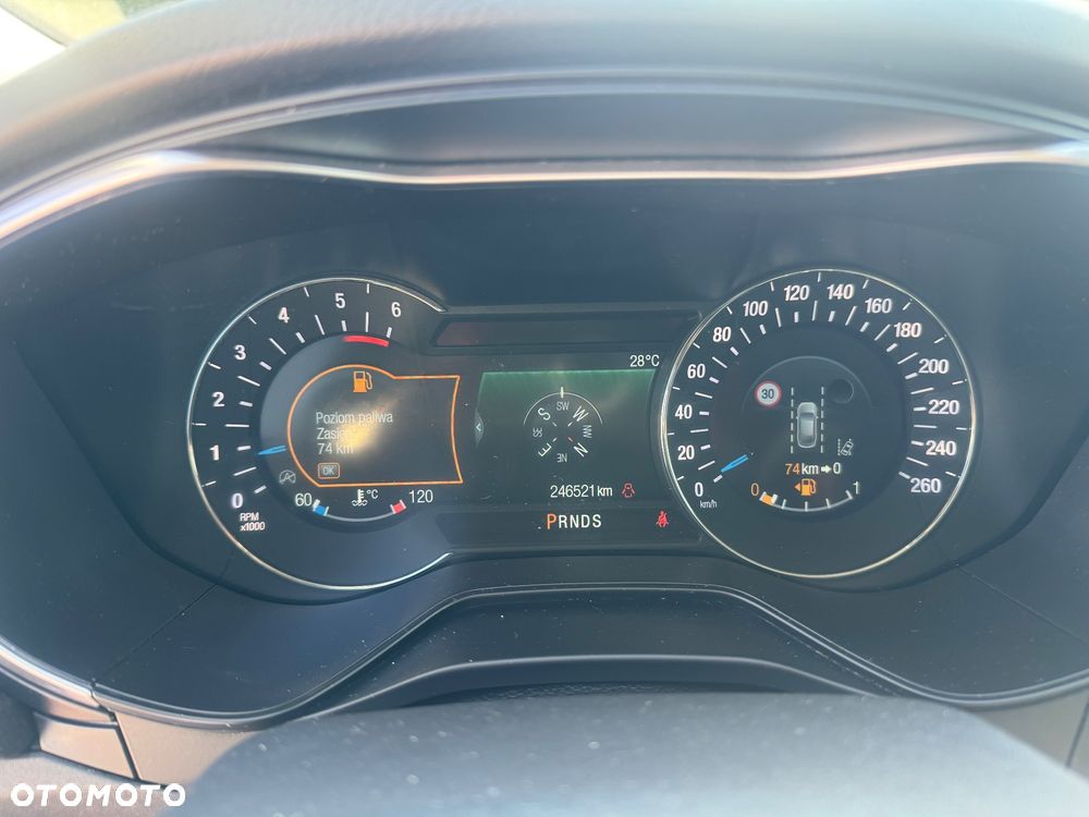 Ford Mondeo - 10