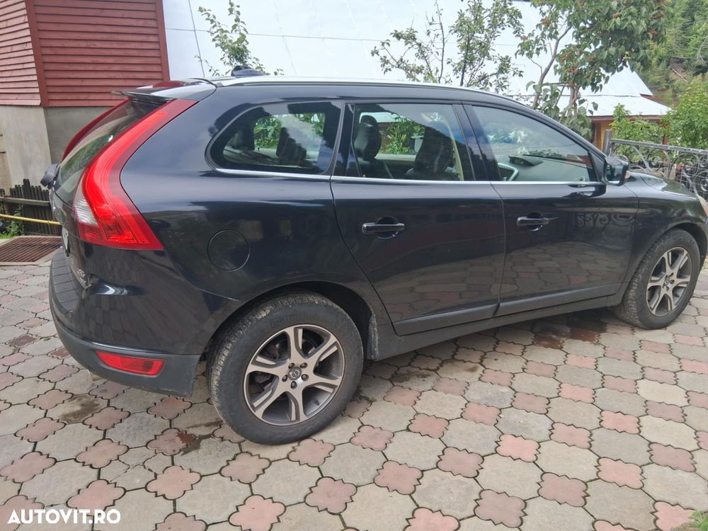 Volvo XC 60 D5 AWD Aut. Summum - 2