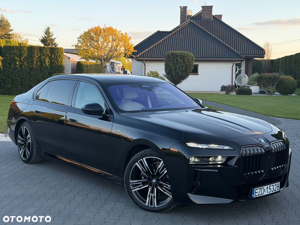 BMW Seria 7 740d xDrive mHEV sport - 40