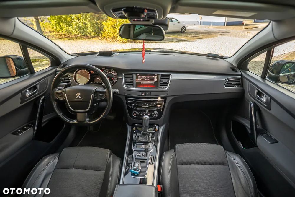 Peugeot 508 BlueHDi 180 EAT6 Stop&Start GT - 34