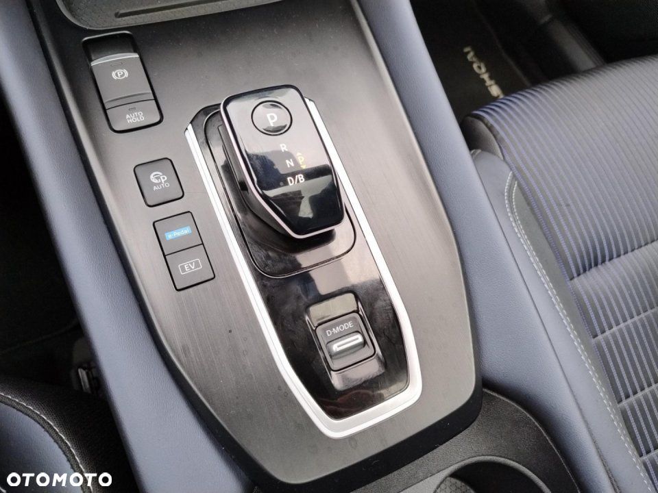 Nissan Qashqai - 16