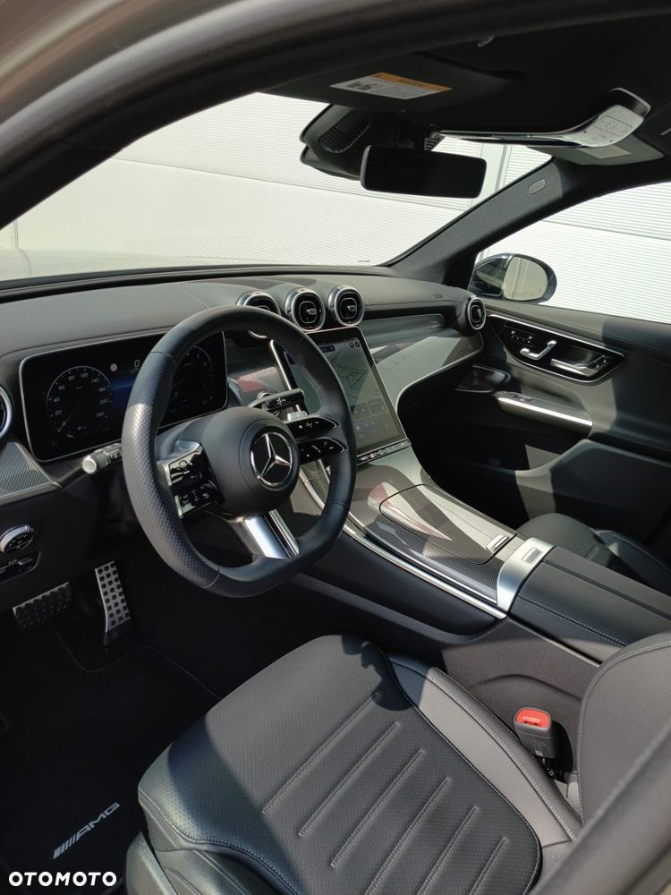 Mercedes-Benz GLC 300 4Matic 9G-TRONIC AMG Line Plus - 8