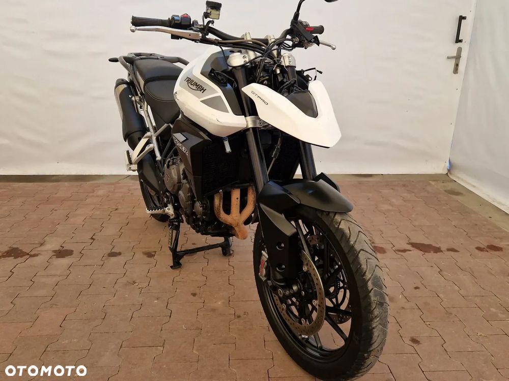 Triumph Tiger - 12