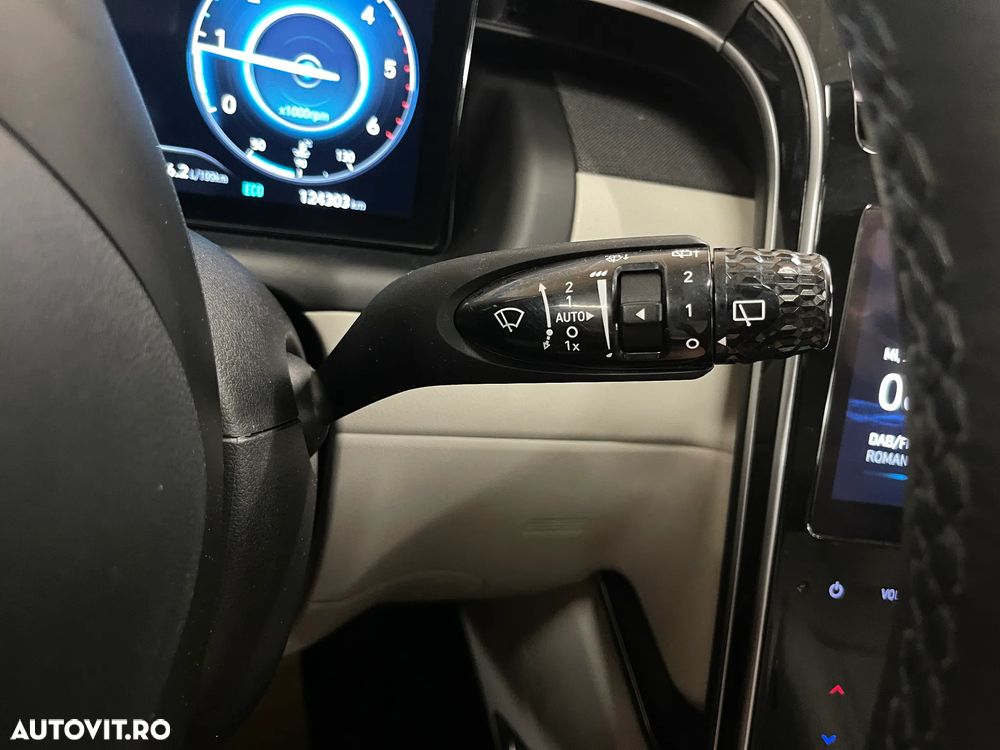 Hyundai Tucson blue 1.6 CRDi 2WD DCT Premium - 32
