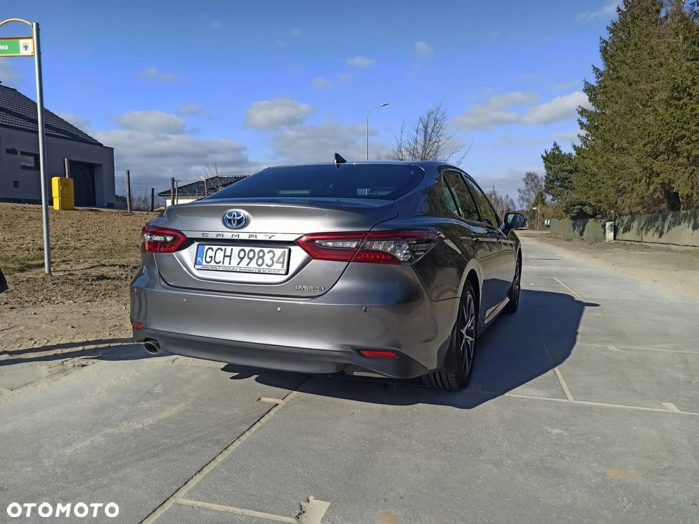 Toyota Camry 2.5 Hybrid Executive CVT - 12