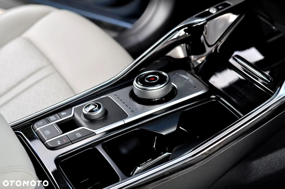 Kia Sorento 1.6 T-GDI HEV Prestige Line 7os - 27