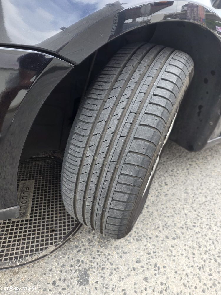 VW Golf 1.9 TDi DPF Comfortline - 15