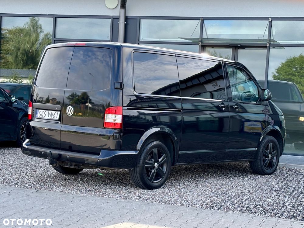 Volkswagen Transporter - 11