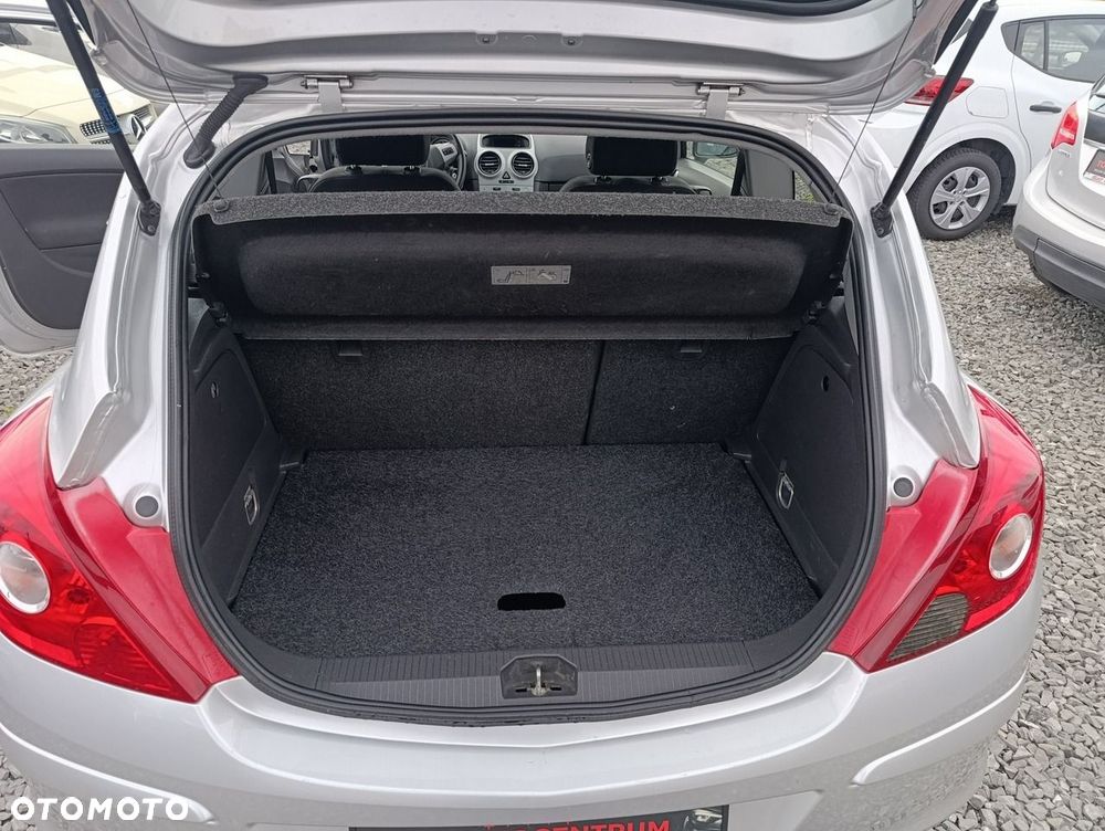 Opel Corsa - 16