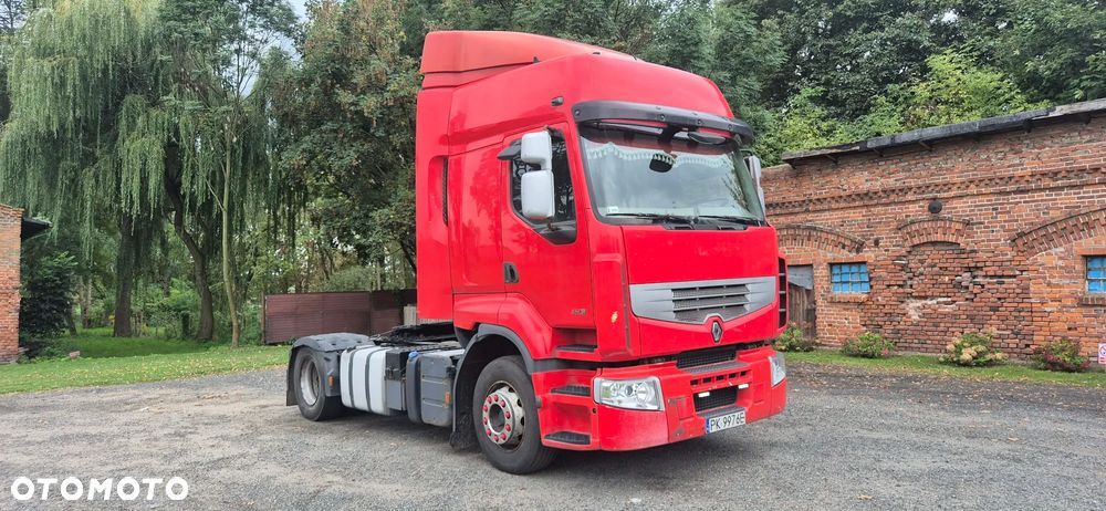 Renault Premium - 1