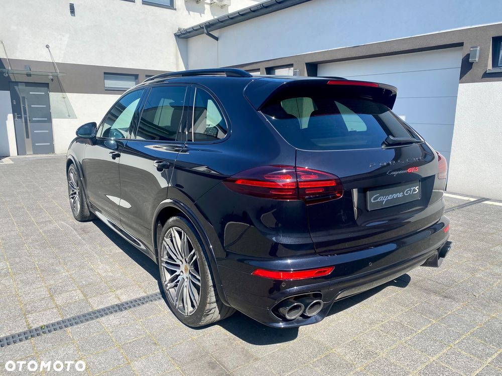 Porsche Cayenne GTS - 12