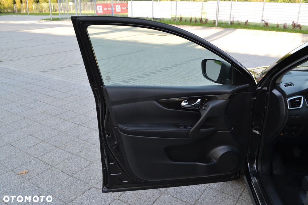 Nissan Qashqai 1.6 DCi Tekna - 14