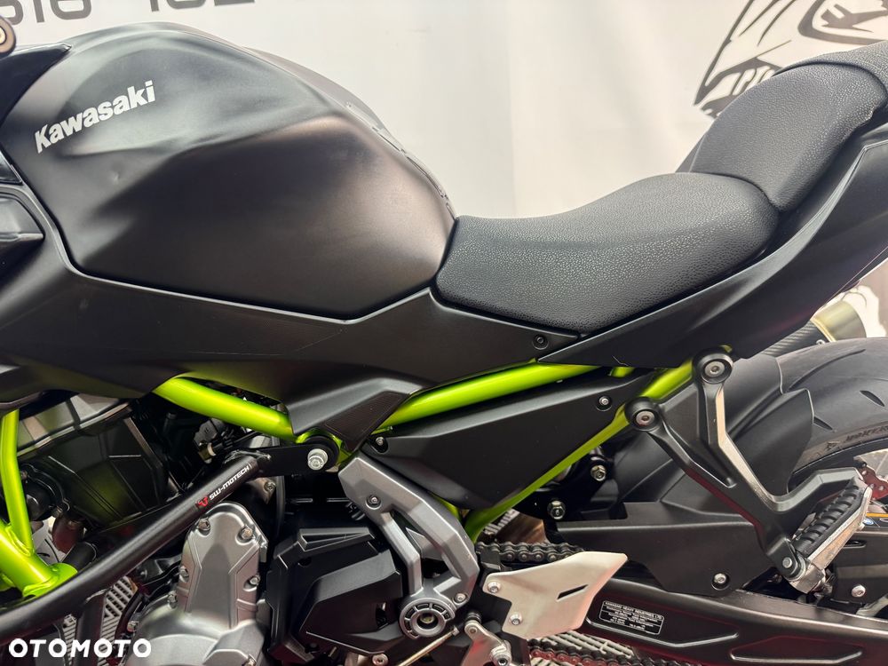 Kawasaki Z 650 - 16