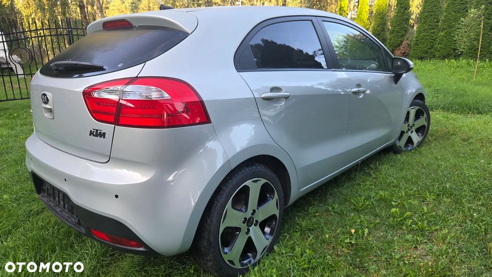 Kia Rio 1.4 Comfort - 3
