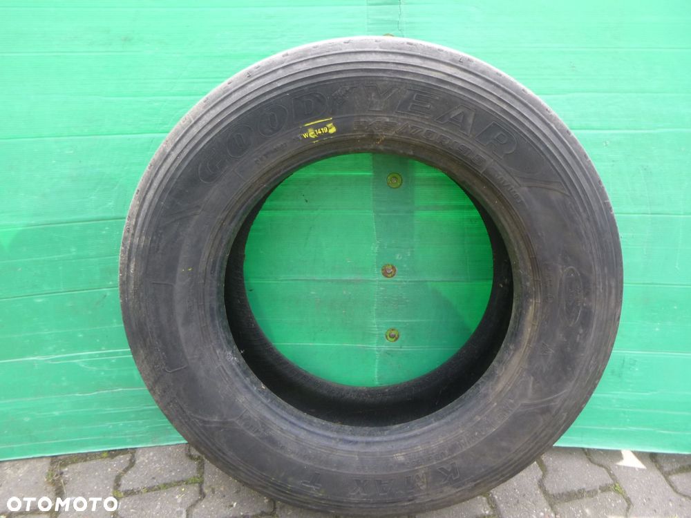 Opona ciężarowa 245/70R19.5 Goodyear KMAX T. Opony ciężarowe - 3