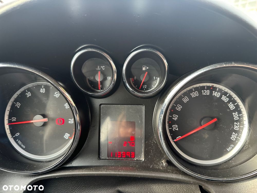 Opel Astra - 10