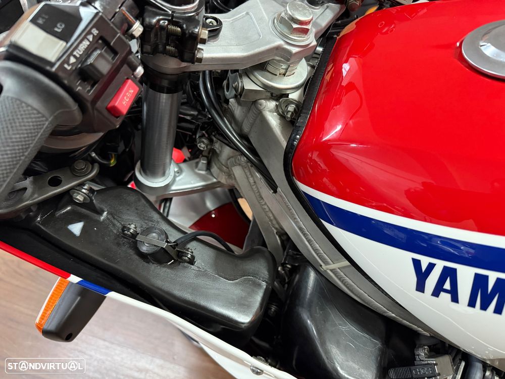 Yamaha R RZV 500 - 14